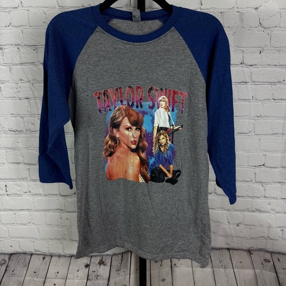 Taylor Swift Generic 3/4 Length Sleeve Shirt Size Small - Picture 1 of 5